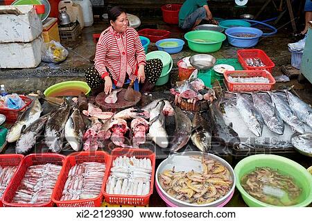 摄影图库 - 卖鱼, 在, duong, 沉重, 市场, phu, quoc, 岛, 越南.