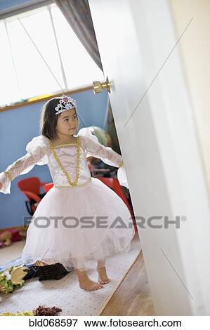 Mädchen Ankleiden Mädchen Ankleiden