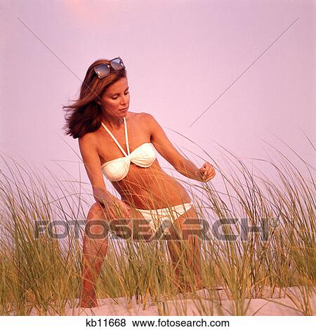 gloria delgado-pritchett naked adult entertainment atlantic city
