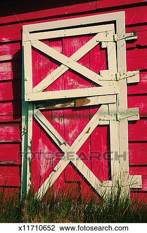 Red Barn Door Clip Art stock photo of farm, barn, door, daylight, building, architecture Red Barn Door Clip Art stock photo of farm, barn, door, daylight, building, architecture
