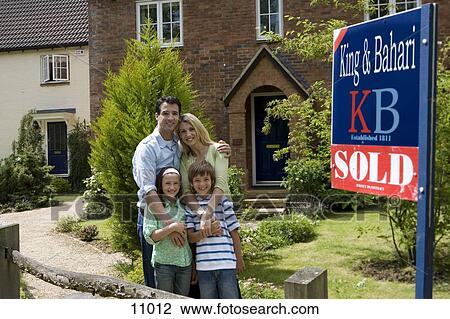 House with sold sign pictures House with sold sign pictures