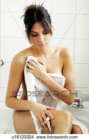 MUJER DESNUDA FOTO mujer desnuda foto: