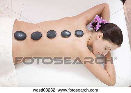 图吧 - <em>少女</em>, 收到, 热的石头, <em>按摩</em>, 提高观点 we