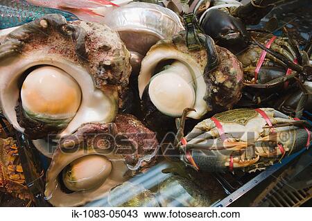 Fresh crab in market View Large Photo Image Stock Image - Fresh crab in market. Fotosearch
