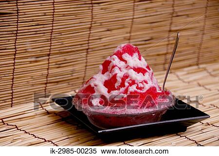 Stock Photography - Icecream in a Bowl. Fotosearch