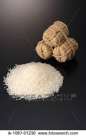 Straw Containers with dried rice View Large Photo Image Stock Image - Straw Containers with dried rice. Fotosearch