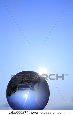 Picture - Glass globe. Fotosearch