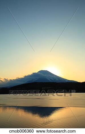 Mount Fuji and Lake Yamanaka, Yamanashi Prefecture View Large Photo Image Stock Image - Mount Fuji and Lake Yamanaka, Yamanashi Prefecture. Fotosearch