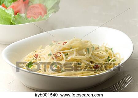 Spaghetti Peperoncino View Large Photo Image Stock Image - Spaghetti Peperoncino. Fotosearch