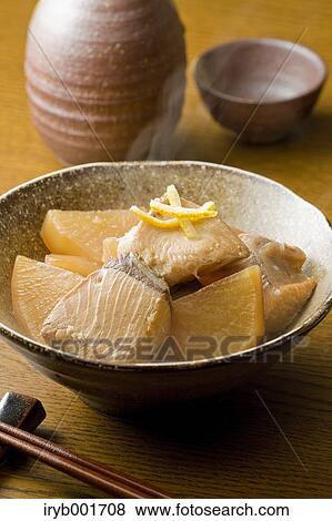 Stock Photo - Yellowtail and radish. Fotosearch