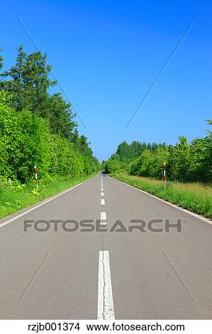 Road and sky, Hokkaido View Large Photo Image Picture - Road and sky, Hokkaido. Fotosearch