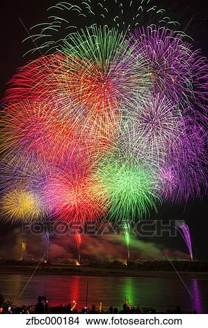 Picture - Nagaoka Fireworks Festival. Fotosearch