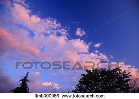 Stock Photograph - Evening sky. Fotosearch