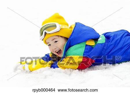 Picture - Japanese kid. Fotosearch