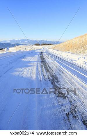Picture - Nagano Prefecture, Japan. Fotosearch