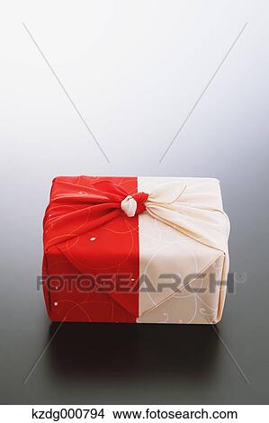 Japanese style wrapping cloth View Large Photo Image Picture - Japanese style wrapping cloth. Fotosearch