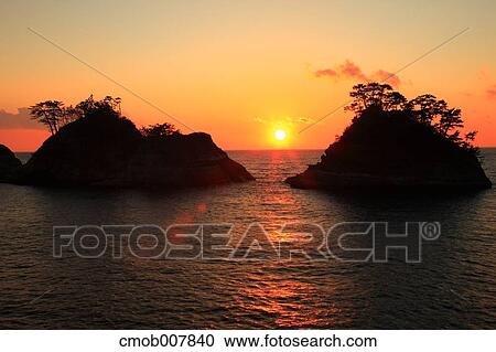Stock Image - Suruga Bay, Shizuoka Prefecture, Japan. Fotosearch