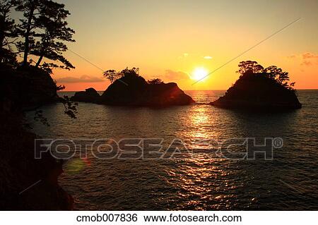 Suruga Bay, Shizuoka Prefecture, Japan View Large Photo Image Stock Photograph - Suruga Bay, Shizuoka Prefecture, Japan. Fotosearch