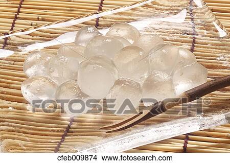 Warabi-mochi Japanese Rice Cake View Large Photo Image Picture - Warabi-mochi Japanese Rice Cake. Fotosearch