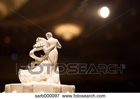 Stock Photo - Wedding cake. Fotosearch