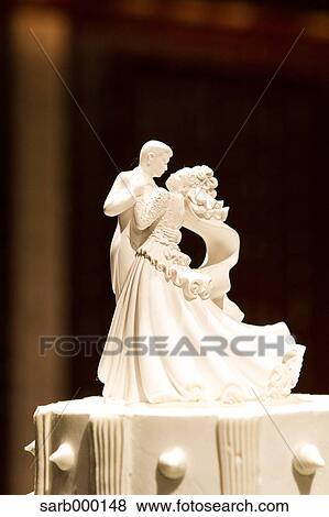 Stock Photo - Wedding cake. Fotosearch