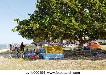 Picture - Singapore. Fotosearch