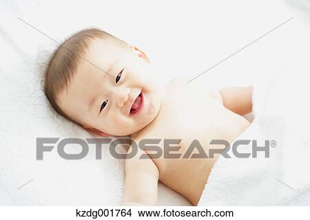 Picture - Japanese newborn portrait. Fotosearch