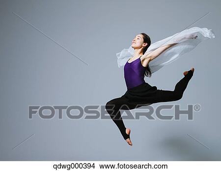 Japanese female dancer View Large Photo Image Picture - Japanese female dancer. Fotosearch