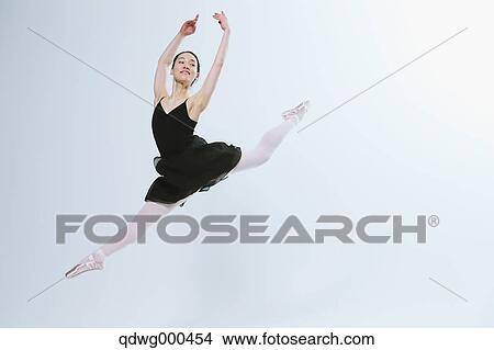 Japanese female dancer View Large Photo Image Picture - Japanese female dancer. Fotosearch