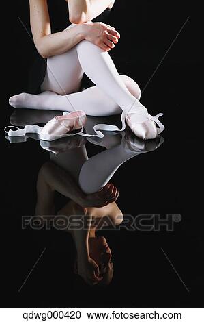 Japanese female dancer View Large Photo Image Stock Image - Japanese female dancer. Fotosearch