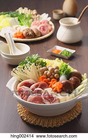 Picture - Japanese style casserole. Fotosearch