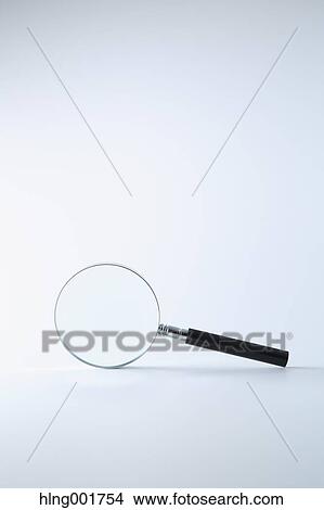 Picture - Magnifying glass. Fotosearch