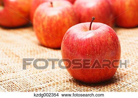 Picture - Red apples. Fotosearch