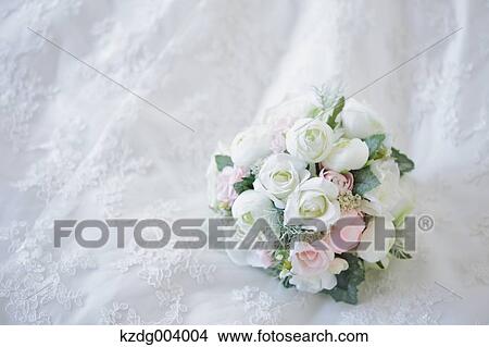 Picture - Flower bouquet. Fotosearch