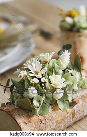 Table coordinate View Large Photo Image Picture - Table coordinate. Fotosearch
