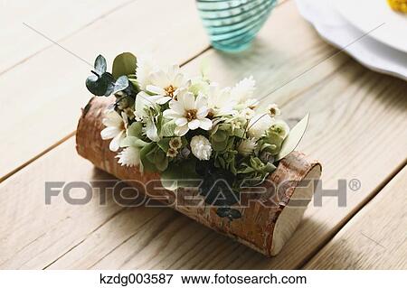 Table coordinate View Large Photo Image Stock Photo - Table coordinate. Fotosearch