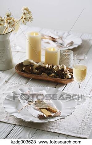 Stock Photo - Table coordinate. Fotosearch