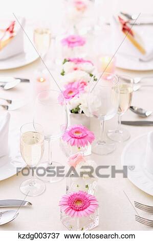 Stock Photo - Table coordinate. Fotosearch