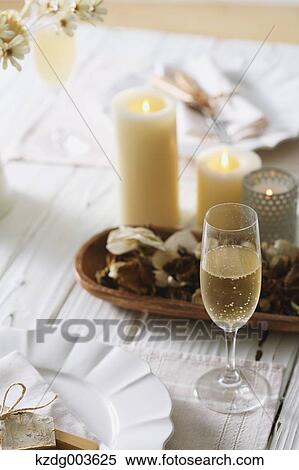 Table coordinate View Large Photo Image Stock Photography - Table coordinate. Fotosearch