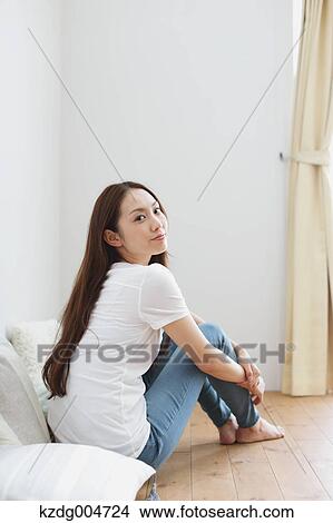 Picture - Young attractive Japanese woman portrait. Fotosearch