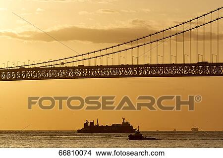Picture - Akashi Kaikyo Bridge, Kobe, Japan. Fotosearch