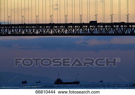 Picture - Akashi Kaikyo Bridge, Kobe, Japan. Fotosearch