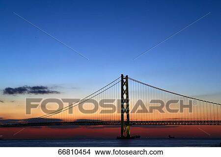 Picture - Akashi Kaikyo Bridge, Kobe, Japan. Fotosearch