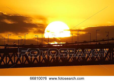 Akashi Kaikyo Bridge, Kobe, Japan View Large Photo Image Stock Photograph - Akashi Kaikyo Bridge, Kobe, Japan. Fotosearch
