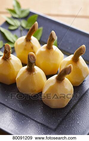 Stock Photo - Arrowhead. Fotosearch