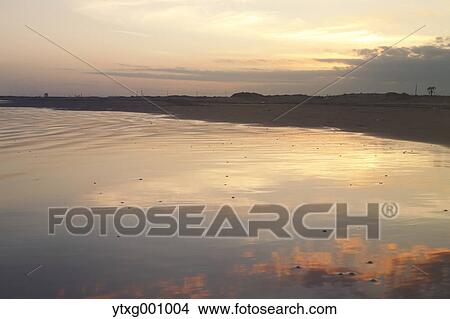 Picture - Beach in Chiba Prefecture, Japan. Fotosearch