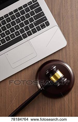 Picture - Online shopping. Fotosearch
