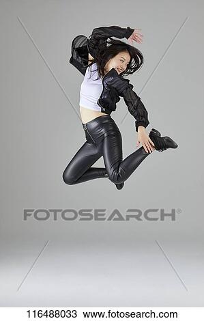 Stock Image - Japanese dancer. Fotosearch