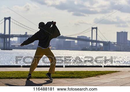 Stock Image - Japanese dancer. Fotosearch