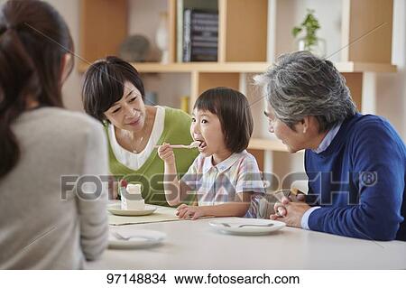 Japanese family View Large Photo Image Picture - Japanese family. Fotosearch